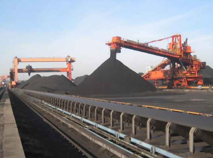 发改委：煤炭开采供应量近期稳步增长 价格有望回落